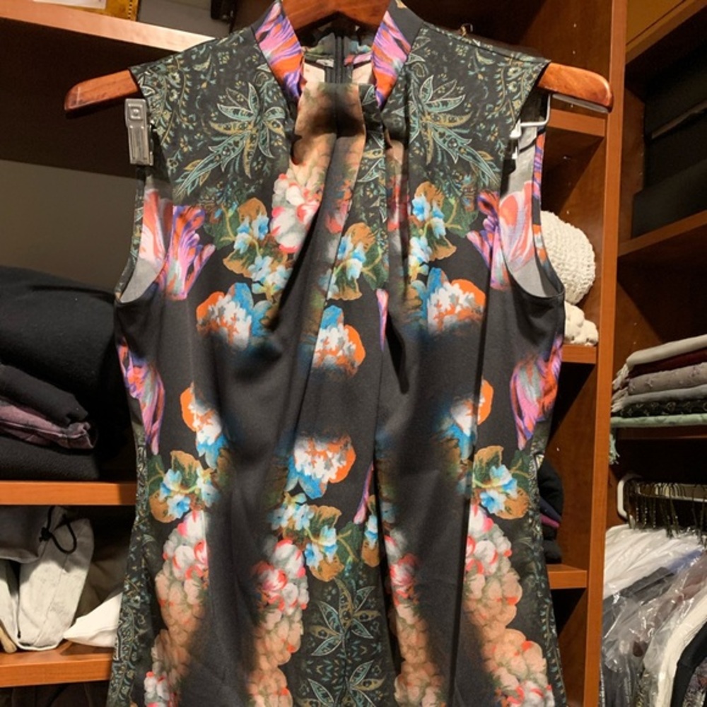Etro Black Floral Sleeveless Blouse with Multicolor Bloom Print